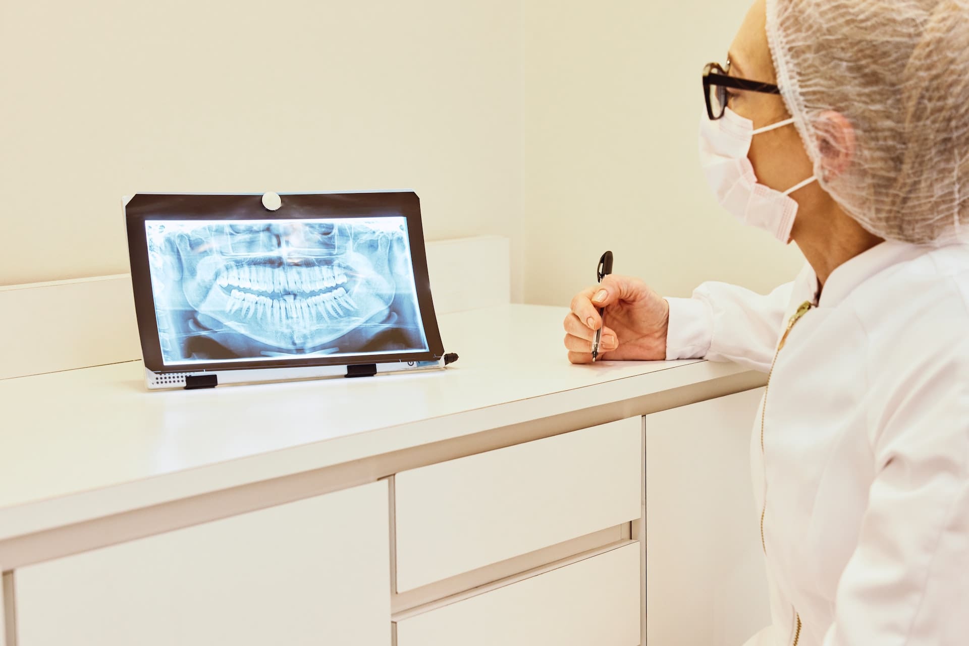 Dentist - Dental CPA Dentist
